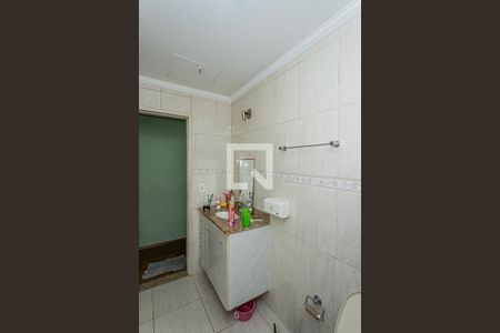 Casa à venda com 160m², 3 quartos e 2 vagasBanheiro