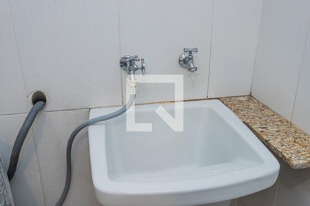 Casa à venda com 160m², 3 quartos e 2 vagasÁrea de Serviço