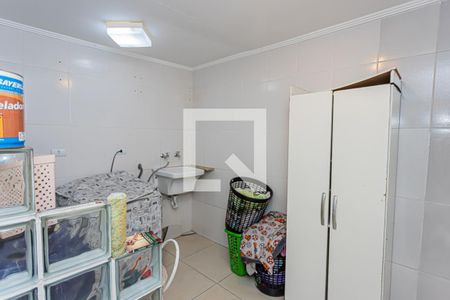 Casa à venda com 160m², 3 quartos e 2 vagasÁrea de Serviço