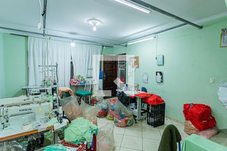 Sala de casa à venda com 3 quartos, 160m² em Jardim Peri, São Paulo