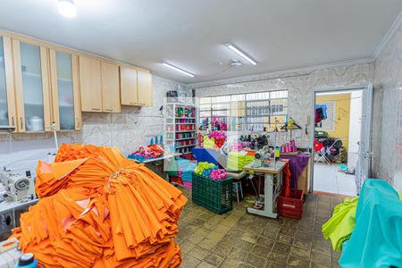 Casa à venda com 160m², 3 quartos e 2 vagasCozinha