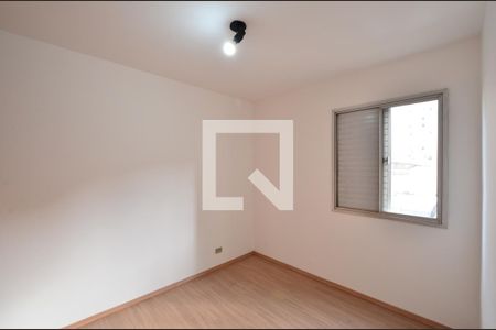 Quarto 2 de apartamento para alugar com 2 quartos, 56m² em Parque Imperial, São Paulo
