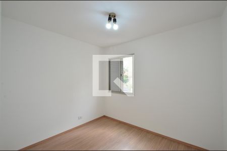 Quarto 1 de apartamento para alugar com 2 quartos, 56m² em Parque Imperial, São Paulo