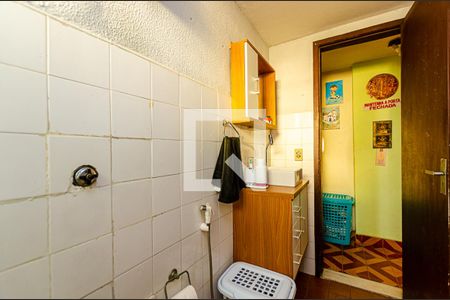 Apartamento para alugar com 48m², 2 quartos e 1 vaga Apartamento para alugar com 48m², 2 quartos e 1 vagaBanheiro