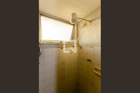 Apartamento para alugar com 48m², 2 quartos e 1 vaga Apartamento para alugar com 48m², 2 quartos e 1 vagaBanheiro