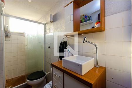 Banheiro de apartamento para alugar com 2 quartos, 48m² em Largo do Barradas, Niterói