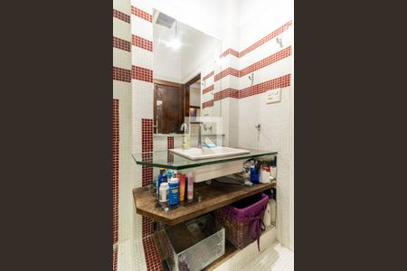 Apartamento à venda com 110m², 3 quartos e sem vagaBanheiro Social