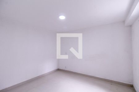 Quarto de kitnet/studio para alugar com 1 quarto, 39m² em Jardim Dona Sinha, São Paulo