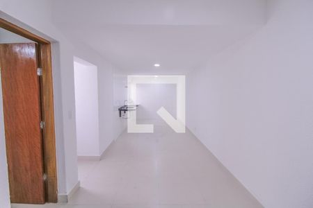 Sala de kitnet/studio para alugar com 1 quarto, 39m² em Jardim Dona Sinha, São Paulo