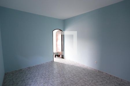 Sala 2 de casa para alugar com 2 quartos, 163m² em Jardim Cotinha, São Paulo