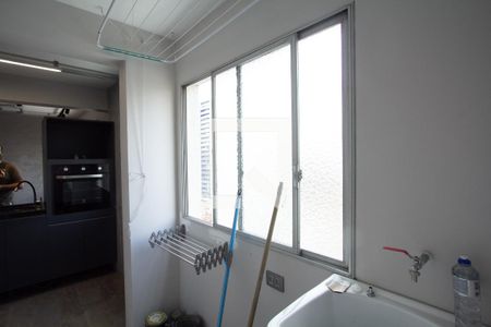 Apartamento para alugar com 75m², 2 quartos e 1 vagaÁrea de Serviço