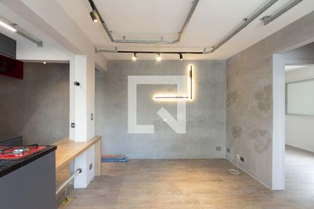Apartamento para alugar com 75m², 2 quartos e 1 vagaSala