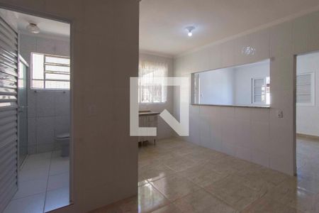 Cozinha de casa para alugar com 3 quartos, 250m² em Vila Amélia, São Paulo