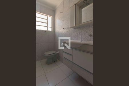 Casa para alugar com 250m², 3 quartos e 3 vagasBanheiro