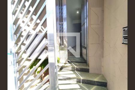 Apartamento à venda com 90m², 2 quartos e sem vagaFachada