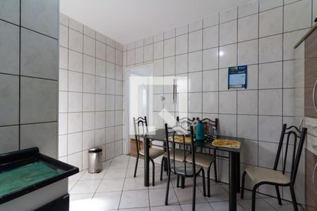 Apartamento à venda com 90m², 2 quartos e sem vagaCozinha