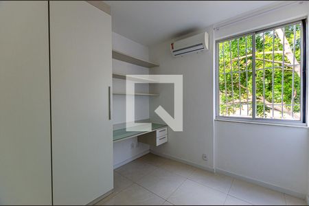 Quaro 1 de apartamento à venda com 2 quartos, 70m² em Santa Rosa, Niterói