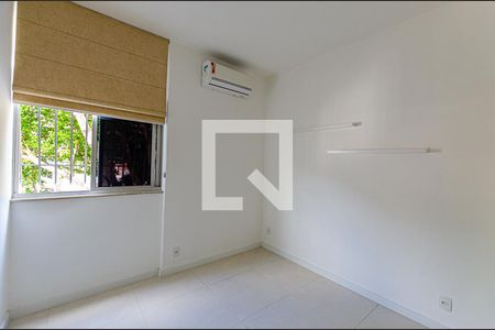 Quaro 2 de apartamento à venda com 2 quartos, 70m² em Santa Rosa, Niterói