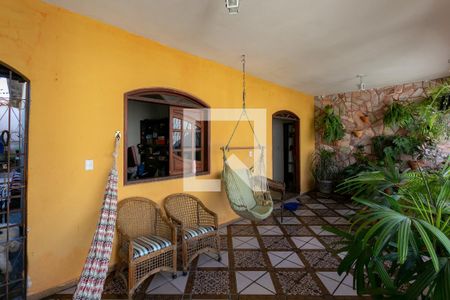Varanda da Sala de casa para alugar com 3 quartos, 150m² em Jardim São José, Belo Horizonte