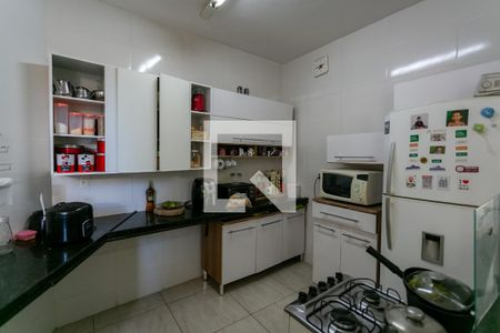 Casa para alugar com 150m², 3 quartos e 2 vagas Casa para alugar com 150m², 3 quartos e 2 vagasCozinha