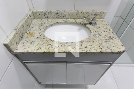 Casa de condomínio à venda com 72m², 2 quartos e 2 vagas Casa de condomínio à venda com 72m², 2 quartos e 2 vagasDetalhe banheiro