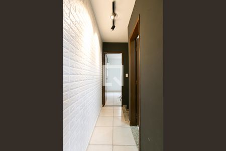 Casa de condomínio à venda com 72m², 2 quartos e 2 vagas Casa de condomínio à venda com 72m², 2 quartos e 2 vagasCorredor