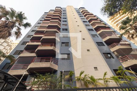 Apartamento à venda com 32m², 1 quarto e 1 vaga Apartamento à venda com 32m², 1 quarto e 1 vagaFachada