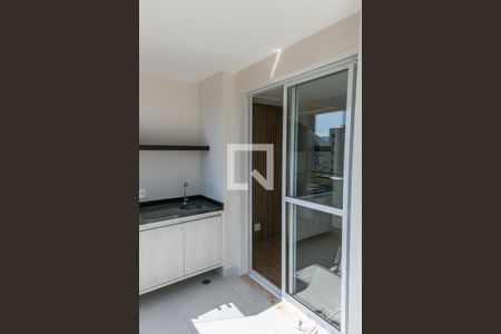 Varanda   de apartamento à venda com 2 quartos, 60m² em Vila Mazzei, São Paulo