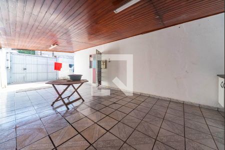 Casa à venda com 199m², 2 quartos e 4 vagasGaragem