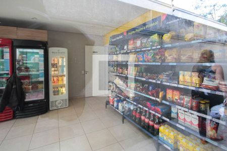 Apartamento para alugar com 37m², 1 quarto e sem vagamercado