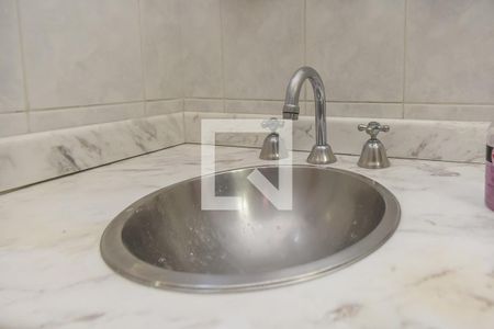 Apartamento à venda com 100m², 3 quartos e 2 vagasBanheiro do Quarto 1