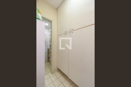 Apartamento à venda com 100m², 3 quartos e 2 vagasQuarto de Serviço