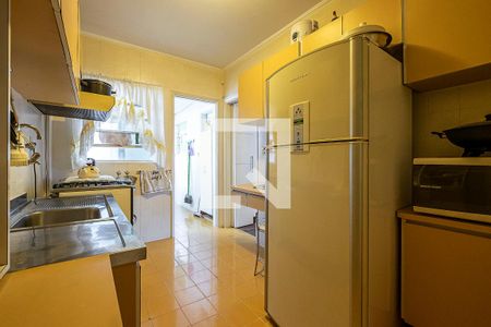 Apartamento à venda com 90m², 2 quartos e 1 vaga Apartamento à venda com 90m², 2 quartos e 1 vagaCozinha