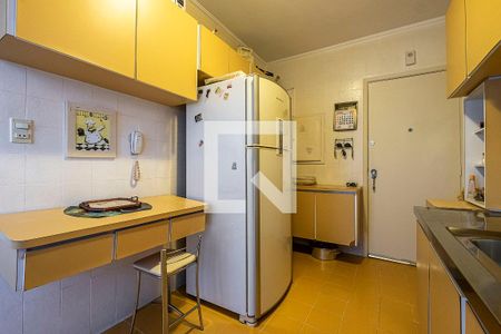 Apartamento à venda com 90m², 2 quartos e 1 vaga Apartamento à venda com 90m², 2 quartos e 1 vagaCozinha