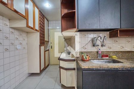 Apartamento à venda com 110m², 2 quartos e 1 vagaCozinha