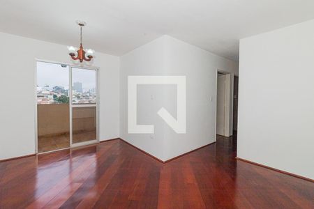 Sala de apartamento para alugar com 3 quartos, 77m² em Vila Mazzei, São Paulo