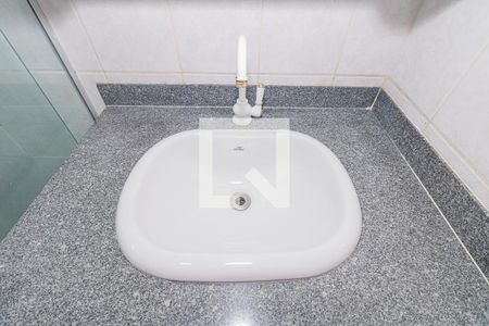 Apartamento para alugar com 77m², 3 quartos e 1 vaga Apartamento para alugar com 77m², 3 quartos e 1 vagaBanheiro