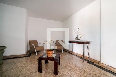 Apartamento para alugar com 77m², 3 quartos e 1 vaga Apartamento para alugar com 77m², 3 quartos e 1 vagaHall de Entrada