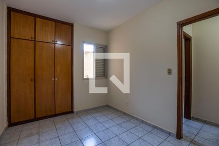 Quarto 1 de apartamento para alugar com 3 quartos, 72m² em Independência, Ribeirão Preto
