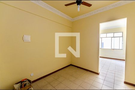 Quarto de apartamento à venda com 1 quarto, 38m² em Centro, Niterói