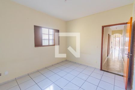 Quarto 2 de casa à venda com 3 quartos, 115m² em Parque Jambeiro, Campinas