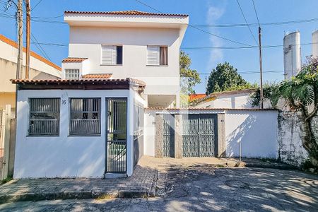 Casa à venda com 350m², 4 quartos e 1 vagaFachada