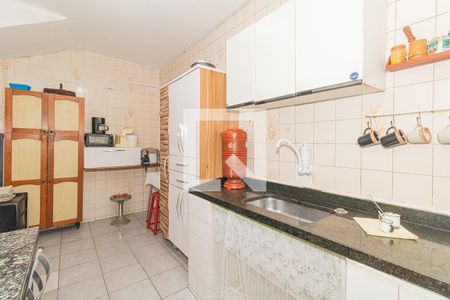 Casa à venda com 350m², 4 quartos e 1 vagaCozinha - Casa 02