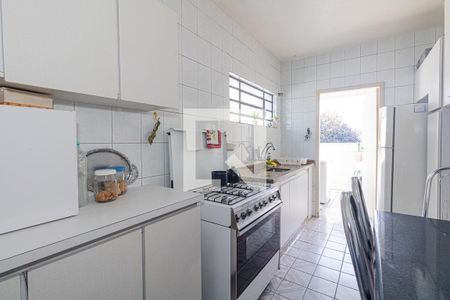 Casa à venda com 350m², 4 quartos e 1 vagaCozinha - Casa 01