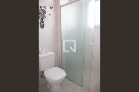 Casa de condomínio à venda com 90m², 2 quartos e 2 vagas Casa de condomínio à venda com 90m², 2 quartos e 2 vagasBanheiro 1