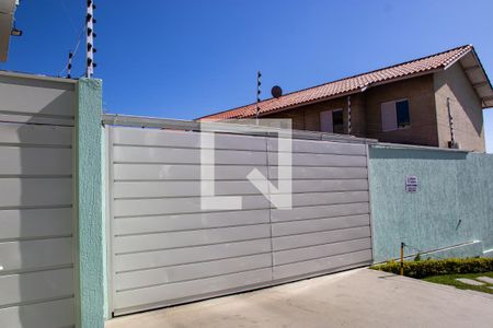 Casa de condomínio à venda com 90m², 2 quartos e 2 vagas Casa de condomínio à venda com 90m², 2 quartos e 2 vagasFachada