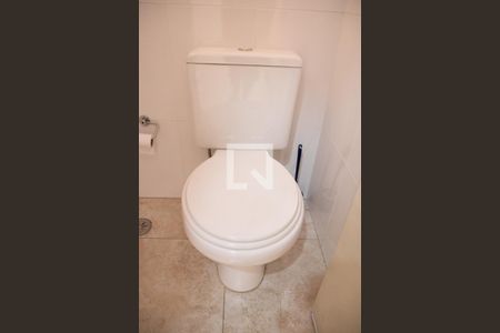 Casa de condomínio à venda com 90m², 2 quartos e 2 vagas Casa de condomínio à venda com 90m², 2 quartos e 2 vagasBanheiro 2