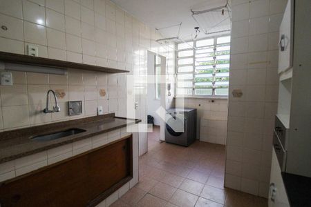 Apartamento à venda com 68m², 2 quartos e 1 vagaCozinha