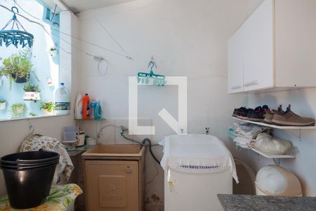 Casa à venda com 302m², 4 quartos e 2 vagasÁrea de Serviço