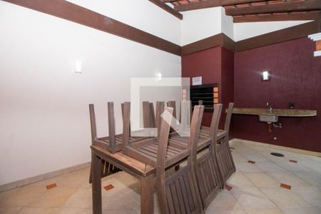 Apartamento para alugar com 68m², 2 quartos e 2 vagasÁrea comum - Churrasqueira